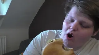 DEUTCHER YOUTUBER COMES FROM ESSEN - EXSL