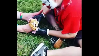 FlipFlop The Clown Having A Foot From CherryPye's Feet At The 2018 Gathering Of The Juggalos – Clip # 1