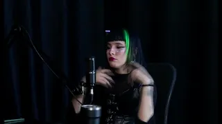 She decided to invest in porn content, she was called to school for a leaked video, she lost her virginity in her mother's bed - Carol RHCP (SHEER/RED)