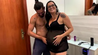 They fucked the naughty pregnant woman without pity