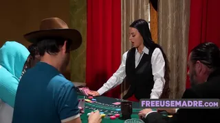 Casino Lets Customers Freeuse Delicious Croupier