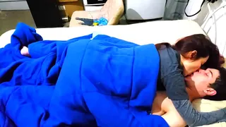 Funny couple having sex end up in Creampie