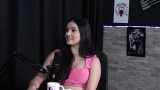 A perfect gang bang for her would be with 6 men, she talked about her fetishes, and when she ended up with a woman... - Karen Gonçalves (SHEER/RED)