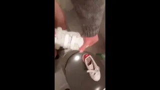 30 minute with sneakers of my best friend