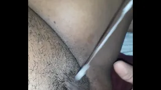 My neighbor comes home and I give her a nice handjob
