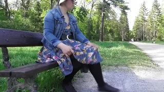 Chubby mature woman show hairy pussy in the park