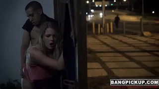 Hippie Lilly Sapphire Loves Hard Cock
