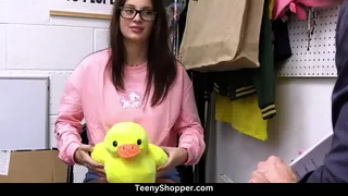 Tattooed Babe Stole from Shop and Got Caught by Security Guard, now it's time for raw sex session