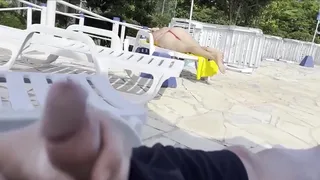 A stranger gave me a great handjob at a public pool
