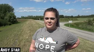 CURVY BIG ASS GIRL FROM HAMBURG GERMANY HAS OUTDOORSEX ON THE DIKE AND GETS CUM IN MOUTH