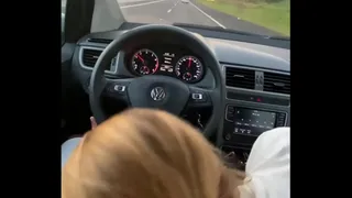 Hot girl sucking dick in the car