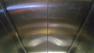 I traveled to Cancun and saw a sexy girl masturbating when she came back from the party