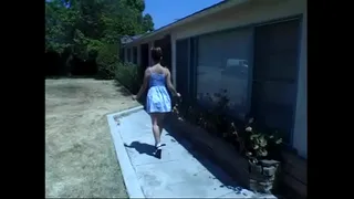 Hot babe in glasses gets her cunt licked then fucked by long dick