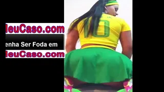 Very hot fan swinging