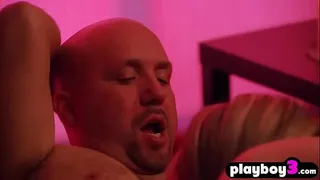 Horny swingers pleasing each other in a reality show