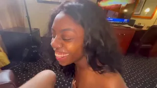 Ebony chick makes white guy nutt too fast