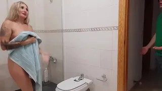 HOT STEPMOM FUCKED AND CUMSHOT IN BATHROOM AFTER SHOWER BY STEPSON