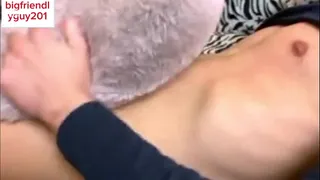 Hot Guy Rubbing The Pillow On His Cock While Moaning Until Handsfree Cum