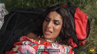 MOMMY4K. Cougar Valentina Sierra is having a hard sex with her offspring’s BF in public