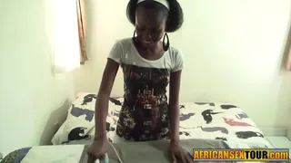 Ebony babe swallowed big cock and experienced hardcore pussy fucking