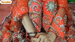 On the first day of the honeymoon, he fucked his wife's pussy and made her horny.