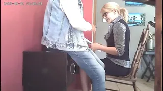 camera caught lunch time blowjob