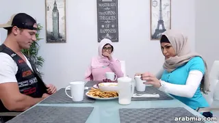 Lucky White Devil Sean Lawless Goes Balls Deep In Arab Pussy With Mia Khalifa & Her Stepmom