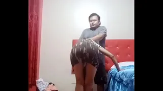The military woman will make frogs on my cock and she will make me do high jumps on her juicy vagina