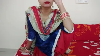 The step daughter caught the step father's penis while pressing her -in-law's feet, then the step father started fucking the step daughter.