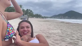 Hooking on the beach with friends @ofcafroditerj