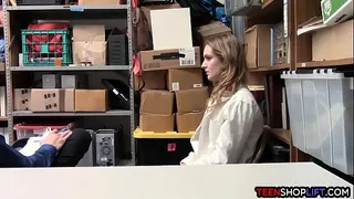 Hot teen caught stealing and offered to be fuck to avoid jail time