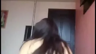 giving the buttocks for the first time in the hotel