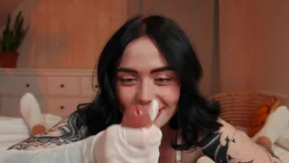 Showing my sexy roommate the new technology