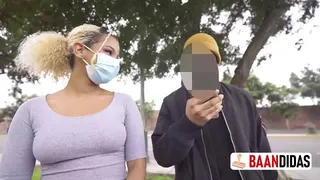 Venezuelan ends up with her partner when she is discovered as unfaithful and celebrates by failing with a stranger.