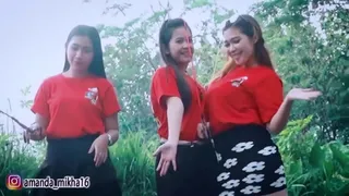 peeking up a mini skirt