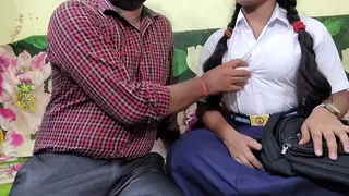 Indian-collage girl sex in teachar in home made Mumbai ashu