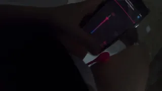 Colombian girl masturbates and squirts after using her toy while walking