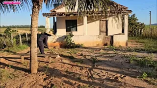 I SAW MY NEIGHBOR WEEDING HIS YARD IN THE HOT SUN AND THAT GAVE ME SO HARD I ASKED HIM FOR WATER WEARING JUST A TOWEL AND HE FELL HIS MOUTH INTO MY PUSSY CUMMING WITH SO MUCH PLEASURE IN MY ASS