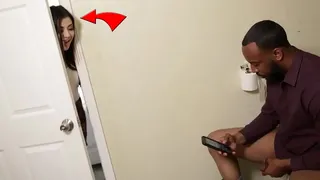 Caught Her Black Stepdad With Big Black Cock Watching Porn & Helped Him Jerking Off - Natalie Brooks