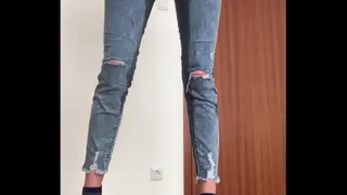 peeing in jeans