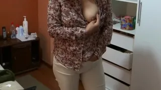 MY wife shows off in front of her stepson the maid so he can jerk off with a huge cock