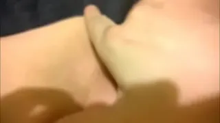 Jerking off her wet pussy ... ORGASM