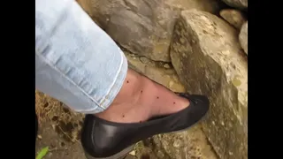French Queen of shoeplay dangles in public
