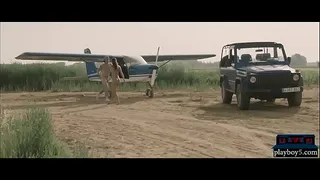 Spanish MILF babe flies with an airplane and fucks