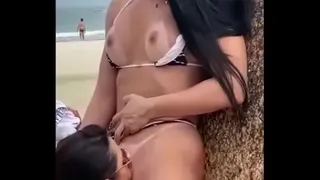 EXHIBITIONIST LESBIANS