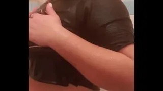 Weird wet arm fetish - Part 1