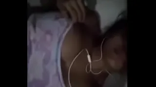 Show her boobs live