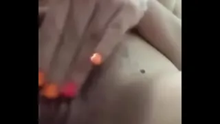 Cute babe squirts