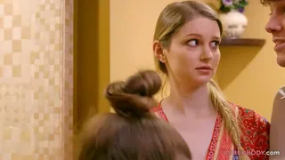 Couple gets horny female massage therapist