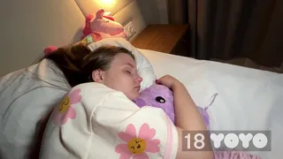 I LOVE IT WHEN STEPDAD FUCKS HARD AND CUMS INSIDE